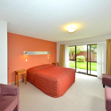 Middlepark Motel Christchurch Exterior photo