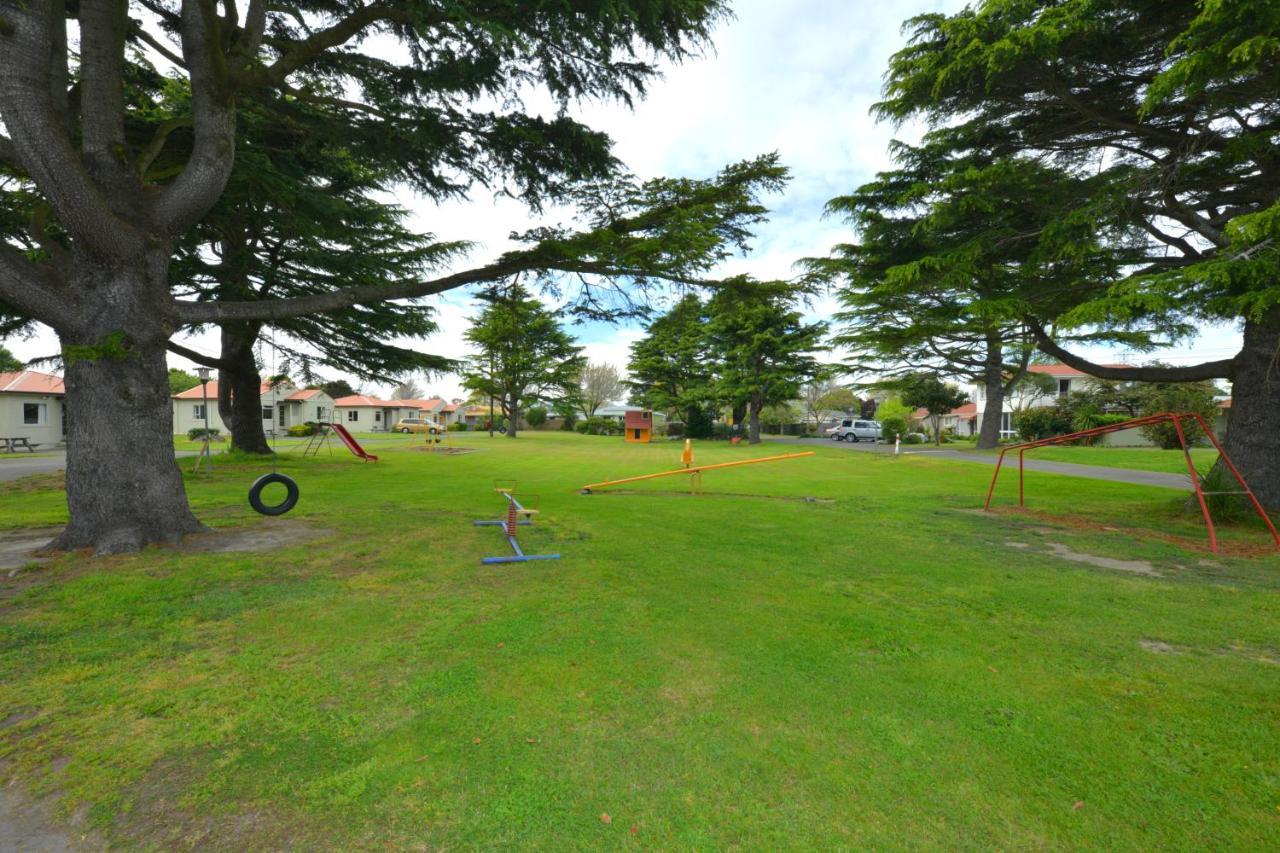 Middlepark Motel Christchurch Exterior photo